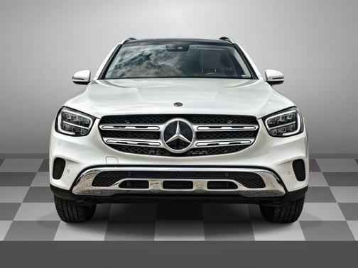 Polar White 2022 Mercedes-Benz GLC 300 4MATIC