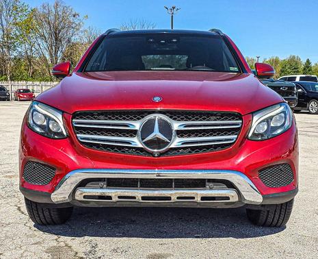 designo Cardinal Red 2016 Mercedes-Benz GLC 300 4MATIC