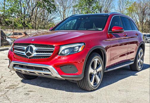 designo Cardinal Red 2016 Mercedes-Benz GLC 300 4MATIC