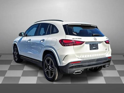 2025 Mercedes-Benz GLA 250 4MATIC