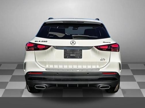 2025 Mercedes-Benz GLA 250 4MATIC