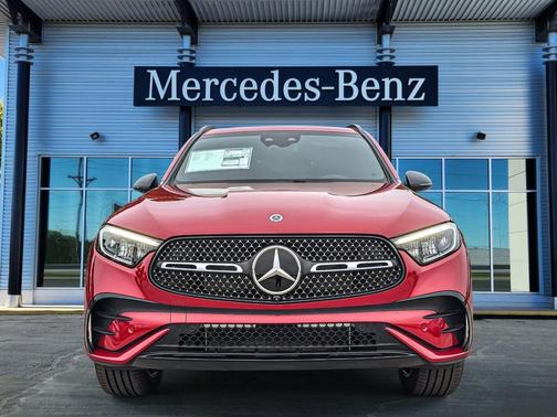 MANUFAKTUR Patagonia Red 2026 Mercedes-Benz GLC 300 4MATIC