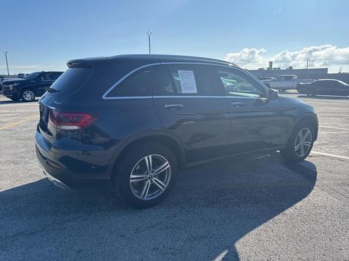 2022 Mercedes-Benz GLC 300 4MATIC