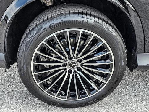 2025 Mercedes-Benz GLC 300 4MATIC Coupe