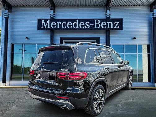 2026 Mercedes-Benz GLB 250 4MATIC