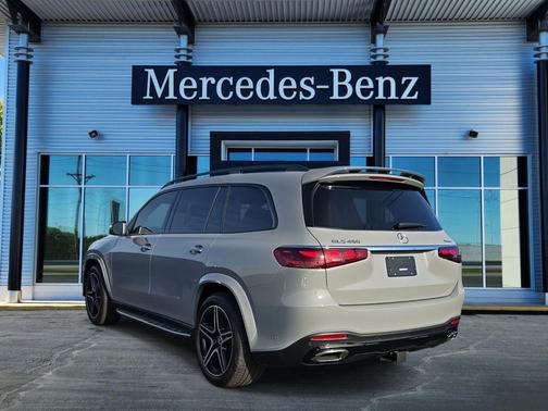 MANUFAKTUR Alpine Grey 2026 Mercedes-Benz GLS 450 4MATIC