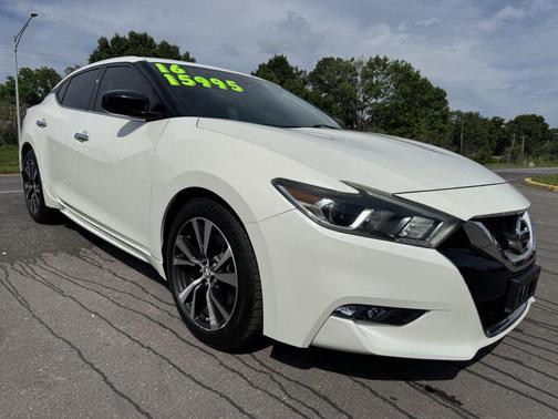 WHITE 2016 Nissan Maxima 3.5 S