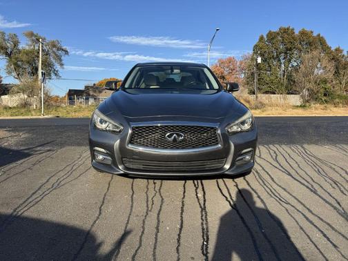 2015 INFINITI Q50 Premium