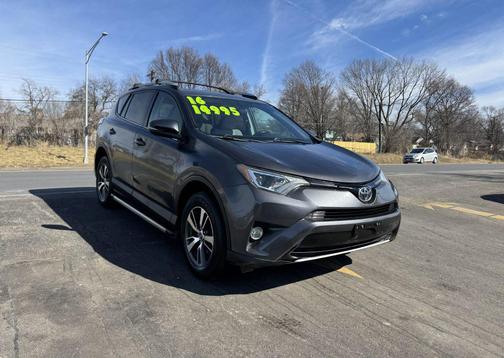 2016 Toyota RAV4 XLE