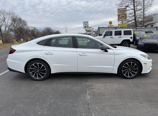2020 Hyundai SONATA SEL Plus