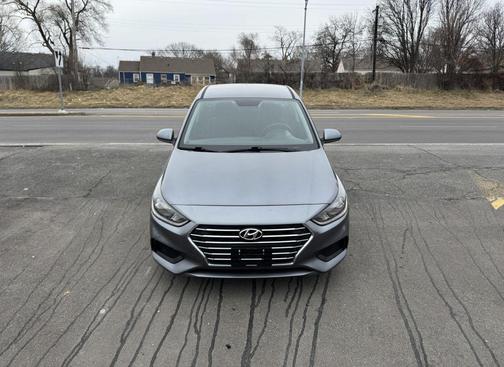 2019 Hyundai Accent SE