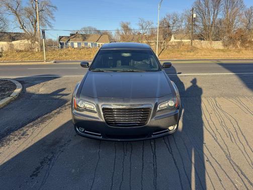 2014 Chrysler 300 S