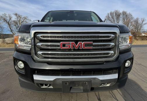 2017 GMC Canyon SLT