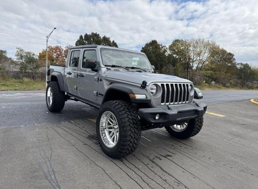 2020 Jeep Gladiator Sport S