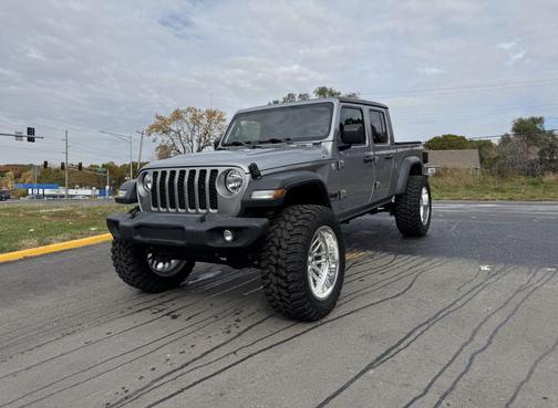 2020 Jeep Gladiator Sport S