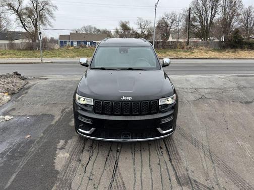 2017 Jeep Grand Cherokee Summit