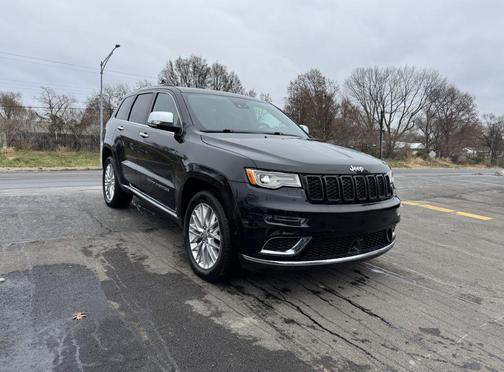2017 Jeep Grand Cherokee Summit
