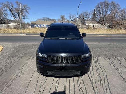 2017 Jeep Grand Cherokee Altitude