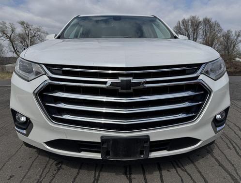 WHITE 2019 Chevrolet Traverse High Country