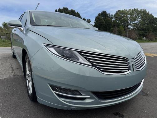 2014 Lincoln MKZ Hybrid Base