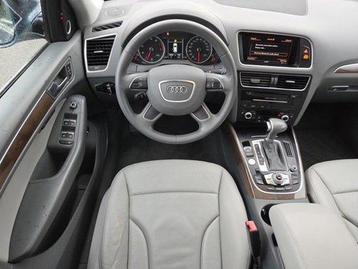 2016 Audi Q5 2.0T Premium Plus