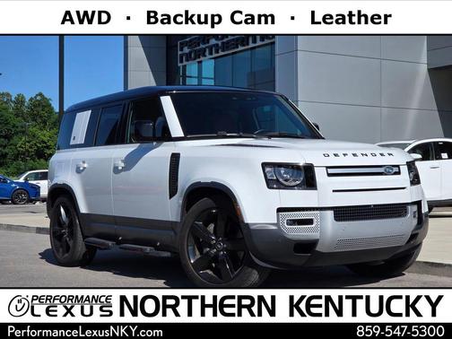 Fuji White 2024 Land Rover Defender 110 P500 SE