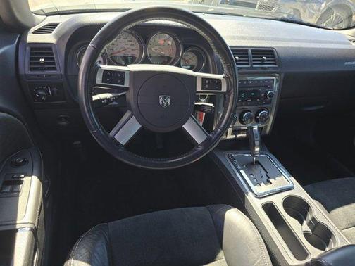 2008 Dodge Challenger SRT8