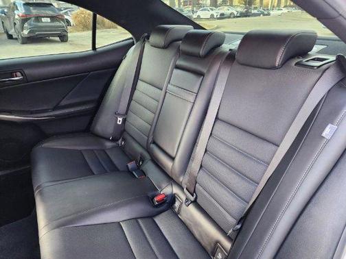 2016 Lexus IS 350 Base