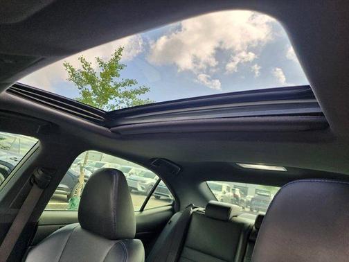 2016 Lexus IS 350 Base