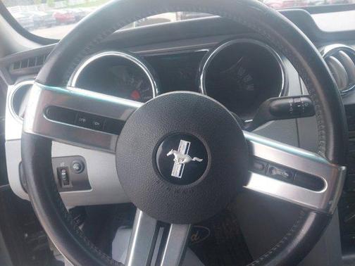 2006 Ford Mustang GT Premium