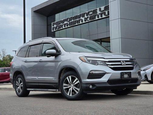 Lunar Silver Metallic 2016 Honda Pilot EX-L