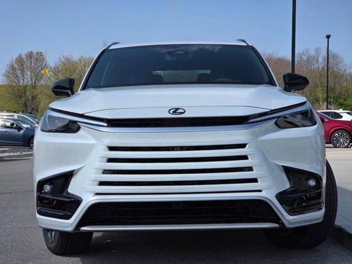 Wind Chill Pearl 2026 Lexus TX 500h F SPORT Premium