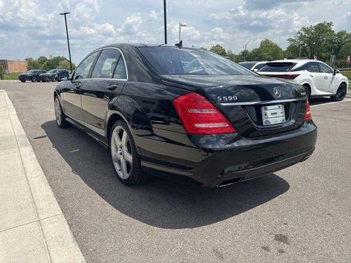 Black 2013 Mercedes-Benz S-Class 4MATIC