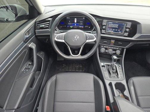 2022 Volkswagen Jetta 1.5T SE