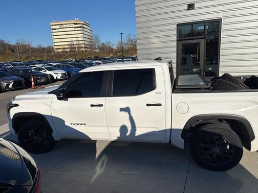 2024 Toyota Tundra SR5