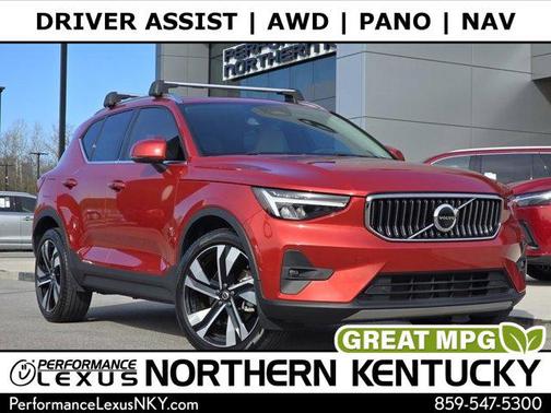Fusion Red Metallic 2023 Volvo XC40 B5 Plus Bright Theme
