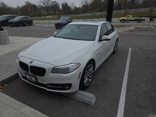 2016 BMW 528 i xDrive