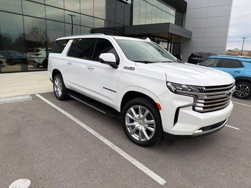 2023 Chevrolet Suburban 4WD High Country