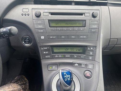 2010 Toyota Prius V