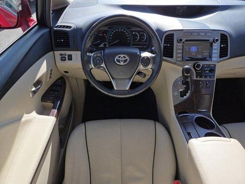 2015 Toyota Venza LE