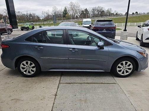Celestite 2020 Toyota Corolla LE