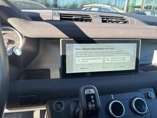 2023 Land Rover Defender 110 X-Dynamic SE