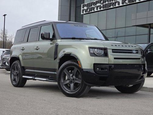 2023 Land Rover Defender 110 X-Dynamic SE