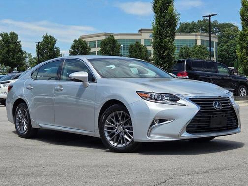 Silver 2018 Lexus ES 350 Base