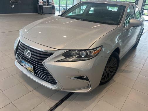 Silver 2018 Lexus ES 350 Base