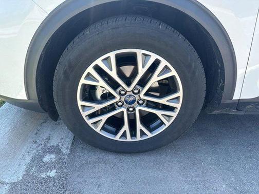 White 2020 Ford Escape SEL