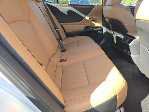 2025 Lexus ES 350 Base