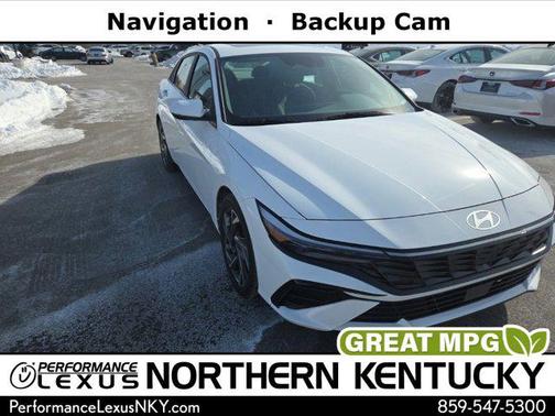 2024 Hyundai ELANTRA SEL