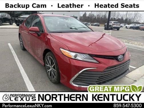 2023 Toyota Camry Hybrid XLE