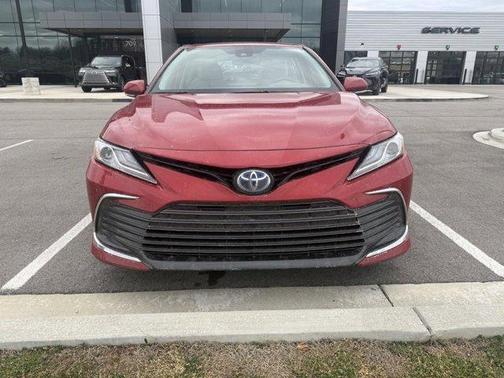 2023 Toyota Camry Hybrid XLE
